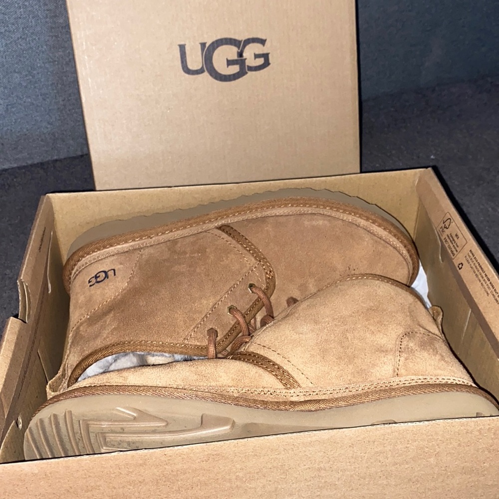 Ugg boots with laces